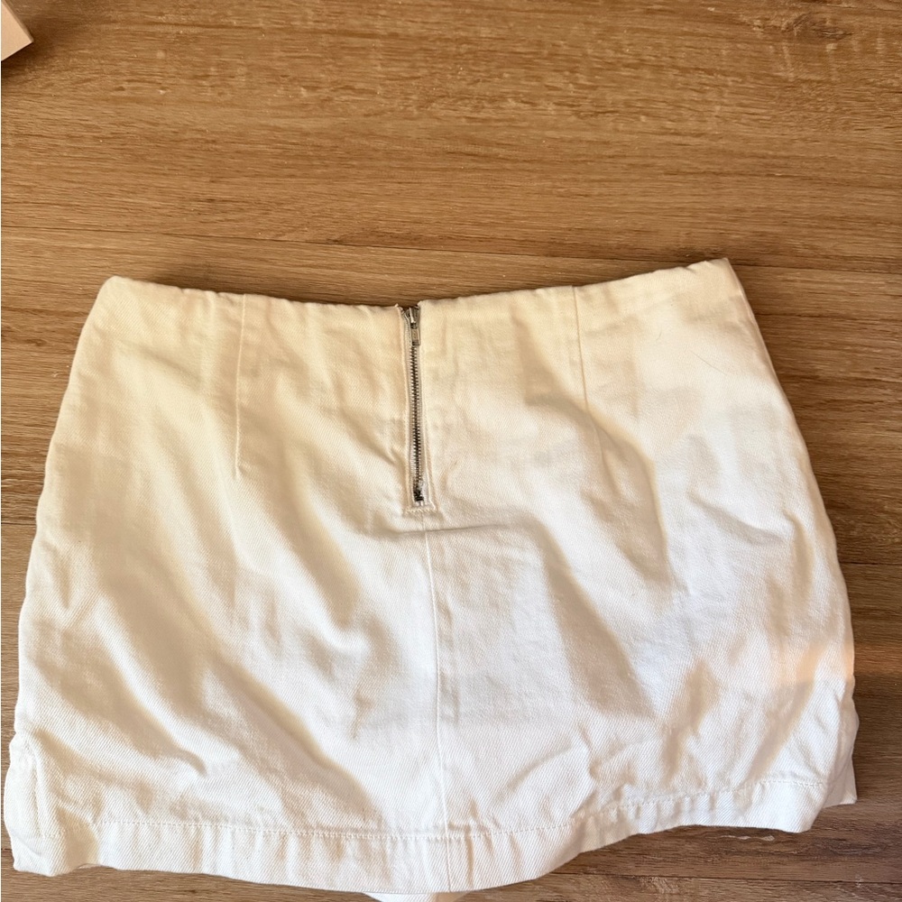 Amanda Uprichard white Set with Zipper Detail - Picture 5 of 8
